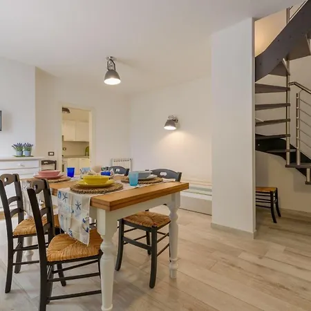 Casa Mare Gemma * Lido di Camaiore