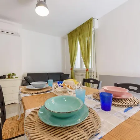Ferienhaus Casa Mare Gemma Lido di Camaiore